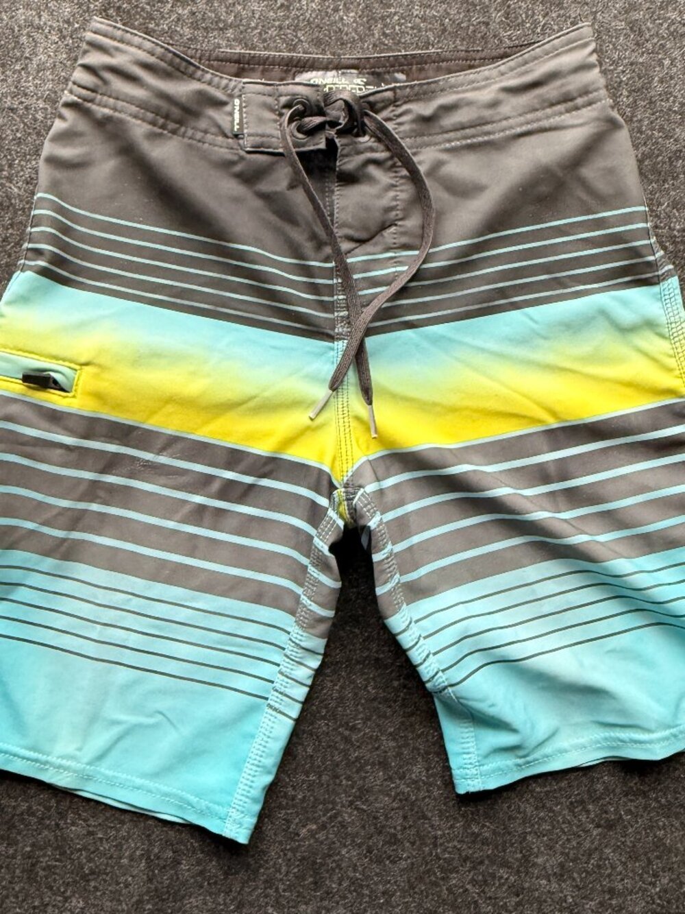 O’Neill Boys Hyperfreak Heat Board Shorts Size 24 / 10